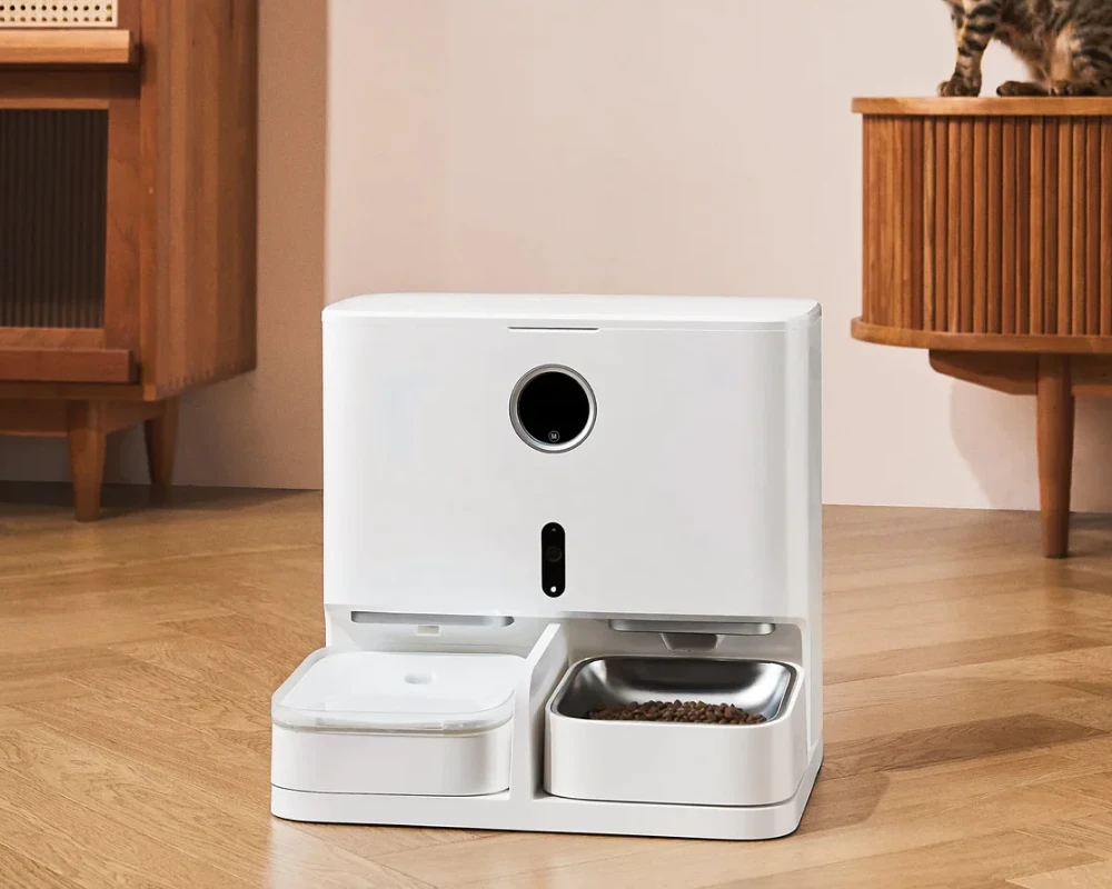 smart automatic pet feeder